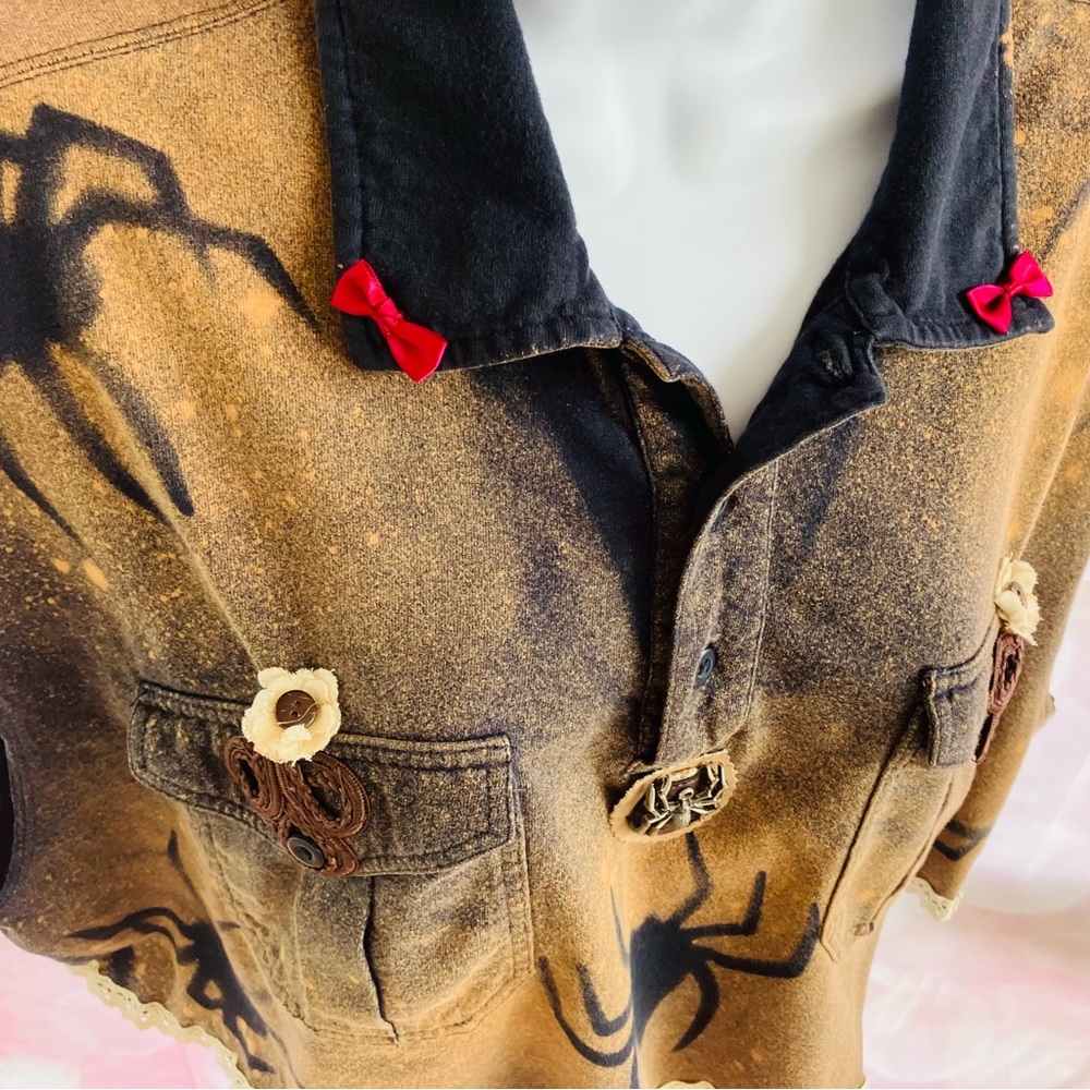 🕷️🕸️🕷️Gothic Bohemian Spider Top🕷️ - Picture 7 of 16